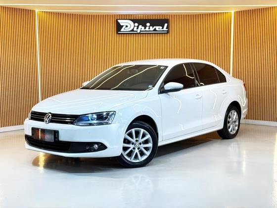 VOLKSWAGEN JETTA 2.0 COMFORTLINE FLEX 4P TIPTRONIC VOLKSWAGEN JETTA 2.0 COMFORTLINE FLEX 4P TIPTRONIC